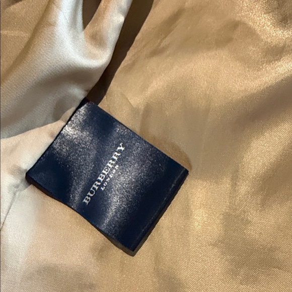 Burberry Beige and black Checkered Trench Coat - Picture 5 of 10